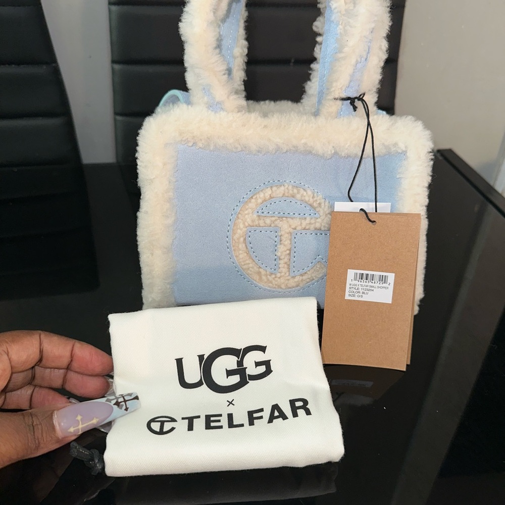 UGG x TELFAR Small Shopper - Blue - Picture 8 of 9
